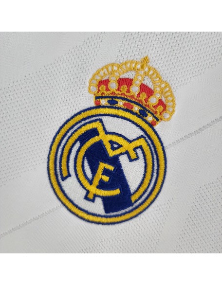 Real Madrid Jersey 17/18 Retro